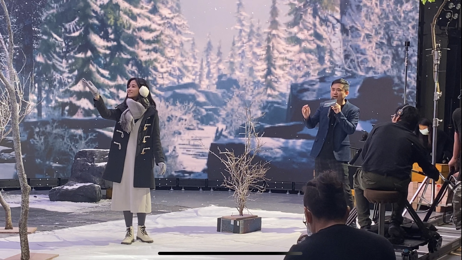 ���٬F(xi��n)Ӱ���ׄ�(chu��ng)ȫ�_(t��i)��Ӱҕһ�l����LED̓�M�zӰ�� �_��(chu��ng)Ӱҕ�a(ch��n)�I(y��)�¼o(j��)Ԫ